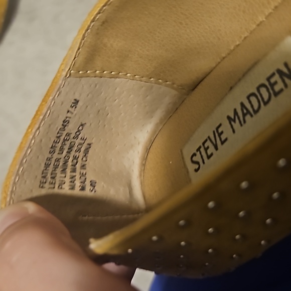 Steve Madden studded flats - Picture 4 of 4